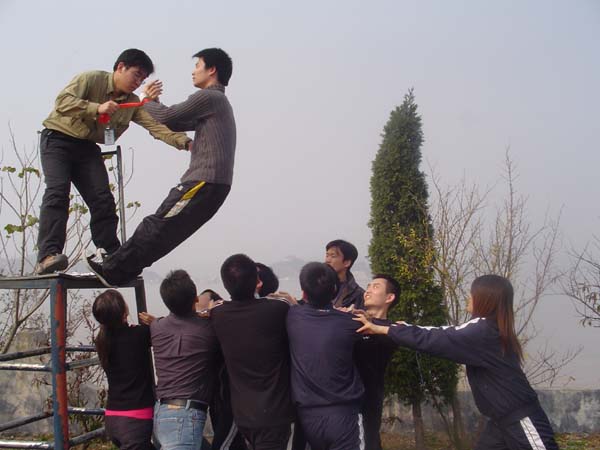 ����´��ڴ򿪴�ͼ