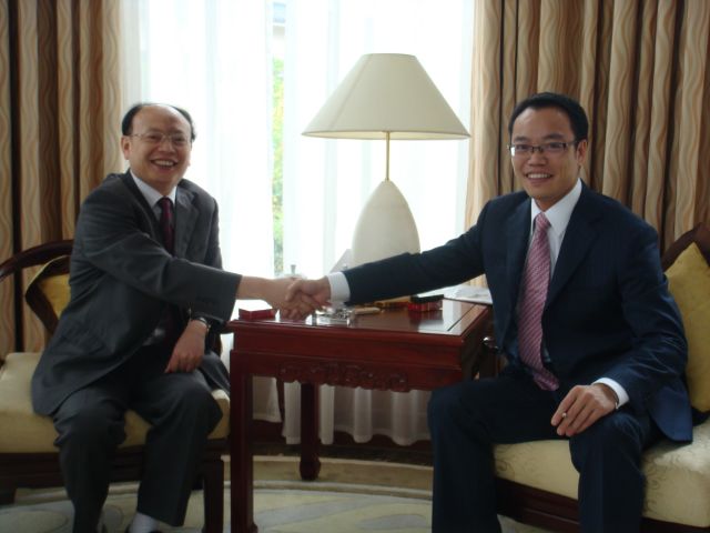 ����´��ڴ򿪴�ͼ