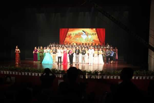 ����´��ڴ򿪴�ͼ